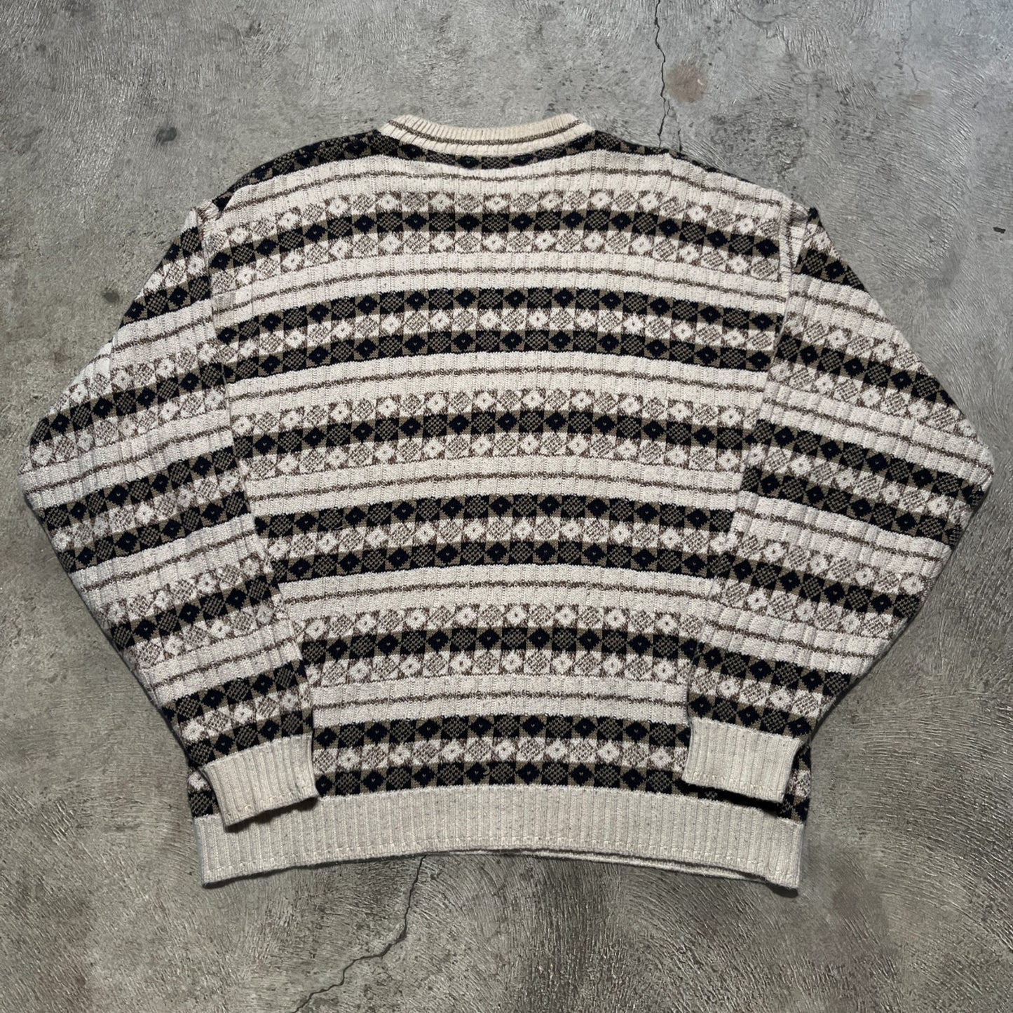 Knit Sweater Cream/Blue Size XL