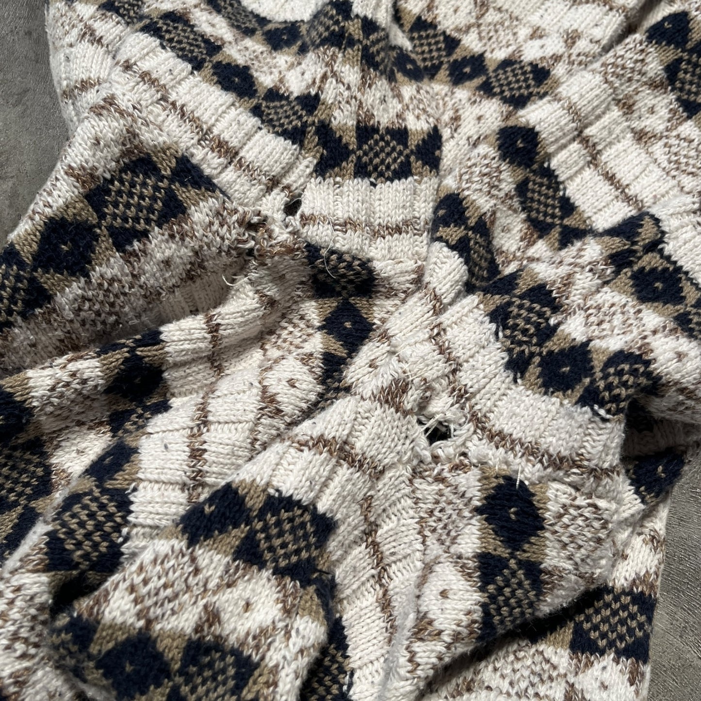 Knit Sweater Cream/Blue Size XL