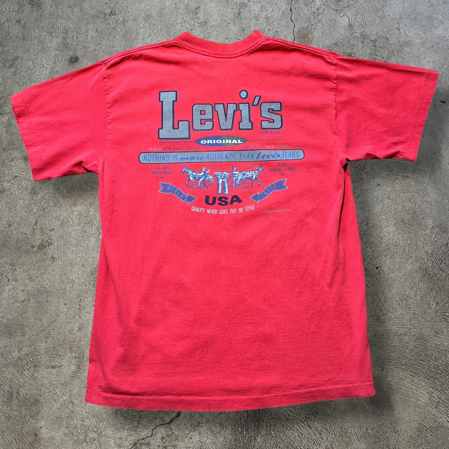 90s Levi's Tee Red Size XL